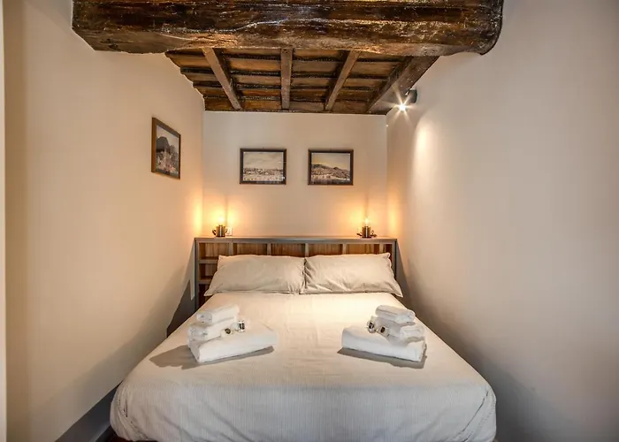 Cartari Apartment Rom