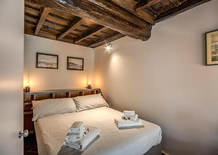Cartari Apartment Rom